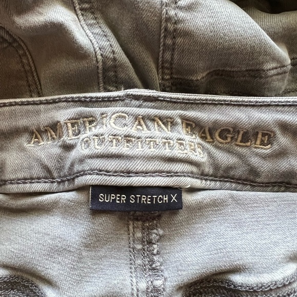 AEO Super Stretch X Distressed Hi-rise Jegging Gray Size 6 Jeans - Picture 8 of 11
